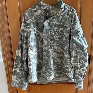 Men's Army Combat Camouflage Military Jacket Coat XL Short